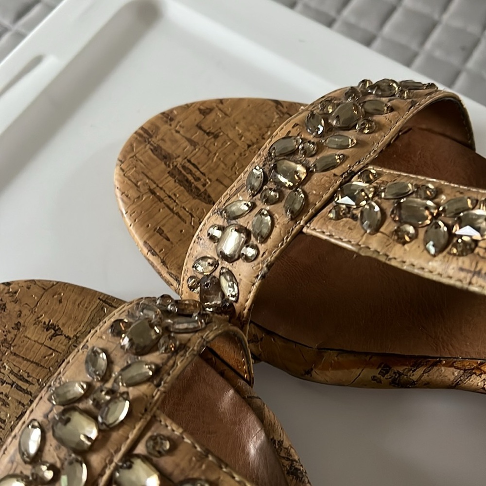 Attention Tan Wedge Sandals with Cork Heel - Picture 9 of 9